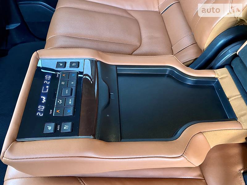 Позашляховик / Кросовер Lexus LX 2017 в Києві фото 48 Позашляховик / Кросовер Lexus LX 2017 в Києві