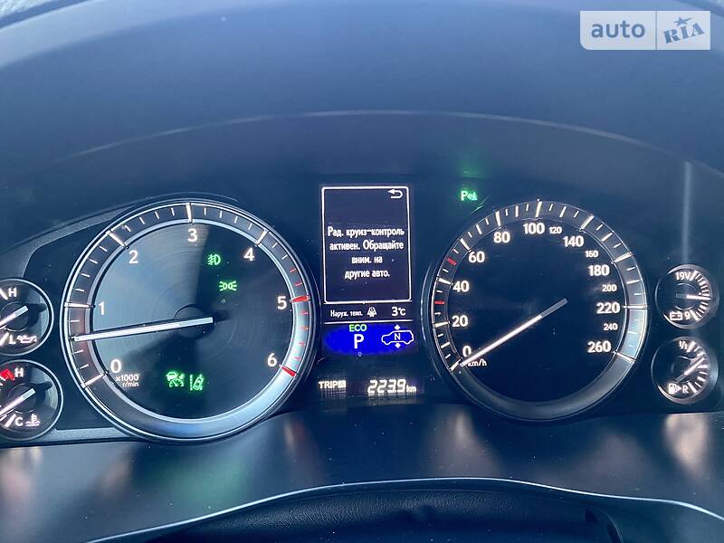 Позашляховик / Кросовер Lexus LX 2017 в Києві фото 76 Позашляховик / Кросовер Lexus LX 2017 в Києві