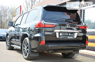 Позашляховик / Кросовер Lexus LX 2017 в 