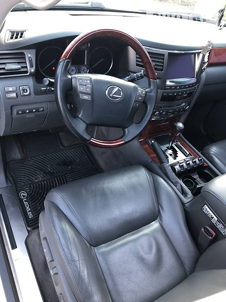 Позашляховик / Кросовер Lexus LX 2008 в Харкові фото 12 Позашляховик / Кросовер Lexus LX 2008 в Харкові