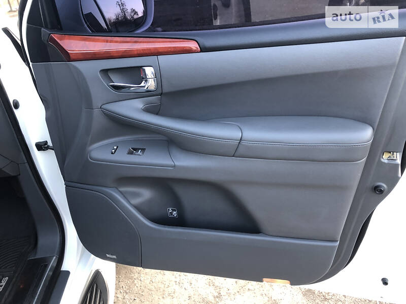 Позашляховик / Кросовер Lexus LX 2008 в Харкові фото 18 Позашляховик / Кросовер Lexus LX 2008 в Харкові