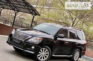 Внедорожник / Кроссовер Lexus LX 2011 в Киеве