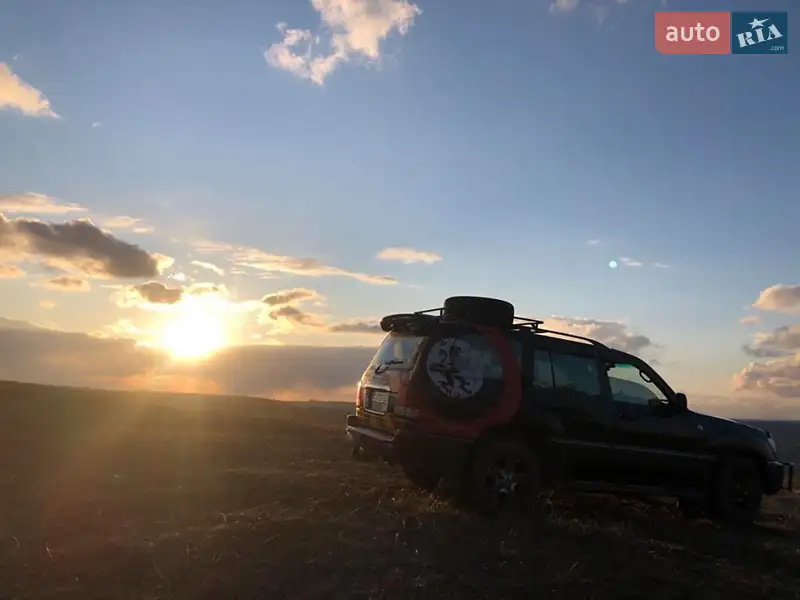 Lexus LX