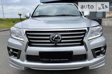 Внедорожник / Кроссовер Lexus LX 2014 в Киеве