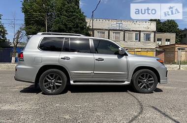 Позашляховик / Кросовер Lexus LX 2013 в 