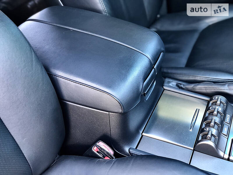 Позашляховик / Кросовер Lexus LX 2011 в Києві