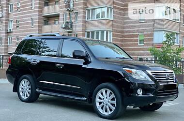 Внедорожник / Кроссовер Lexus LX 2008 в Киеве