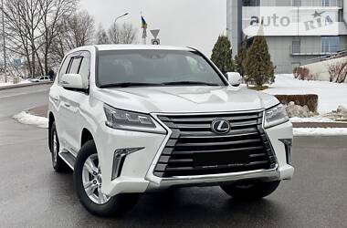 Внедорожник / Кроссовер Lexus LX 2017 в Киеве