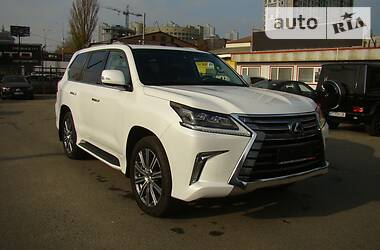 Внедорожник / Кроссовер Lexus LX 2018 в 