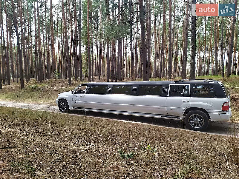 Лимузин Lexus LX 1999 в Лубнах