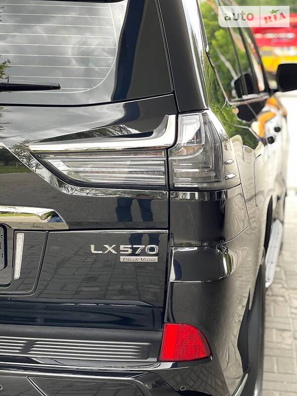Внедорожник / Кроссовер Lexus LX 2021 в Днепре