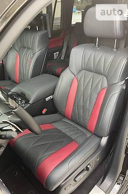 Позашляховик / Кросовер Lexus LX 2021 в 