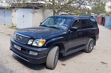 Внедорожник / Кроссовер Lexus LX 2005 в Херсоне