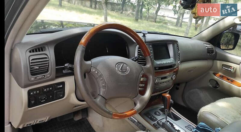 Позашляховик / Кросовер Lexus LX 2007 в Миколаєві