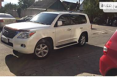 Внедорожник / Кроссовер Lexus LX 2008 в Новой Каховке