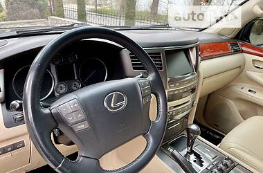 Внедорожник / Кроссовер Lexus LX 2008 в Киеве