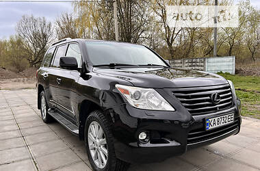 Lexus LX 2008