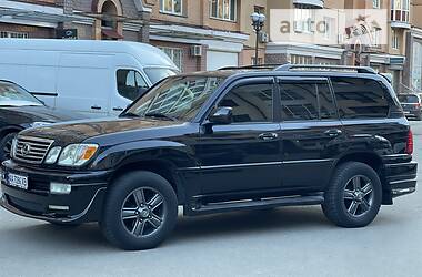 Внедорожник / Кроссовер Lexus LX 2006 в 