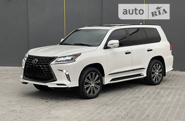 Lexus LX 2008