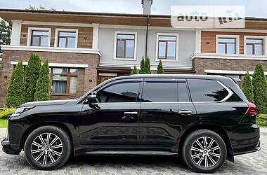 Внедорожник / Кроссовер Lexus LX 2016 в Киеве