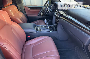 Позашляховик / Кросовер Lexus LX 2020 в 