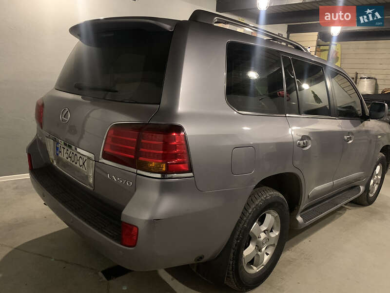 Внедорожник / Кроссовер Lexus LX 2008 в Ивано-Франковске