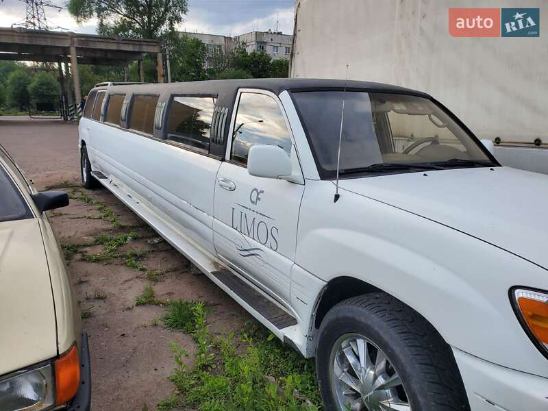 Лимузин Lexus LX 1999 в Лубнах