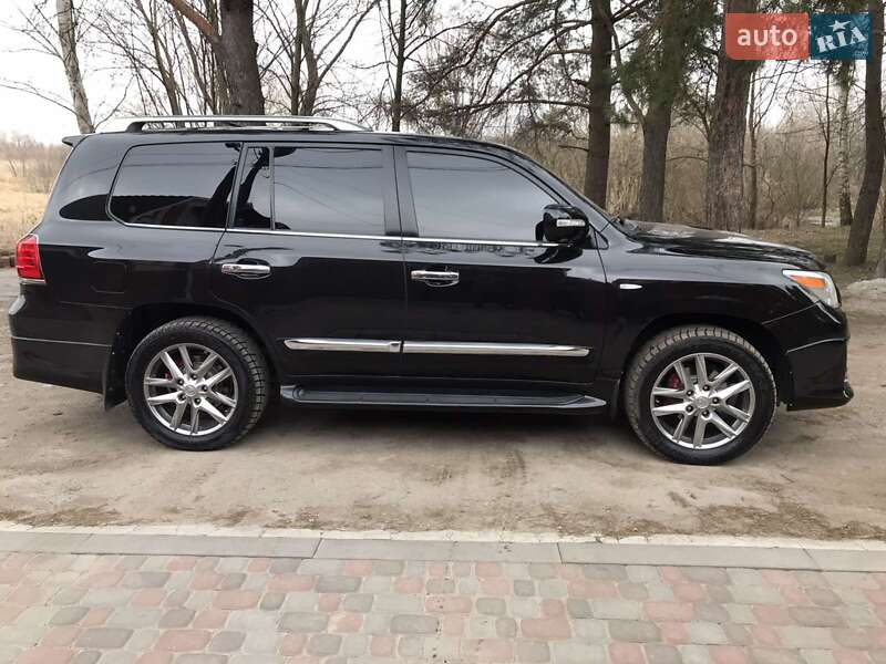 Позашляховик / Кросовер Lexus LX 2011 в Харкові