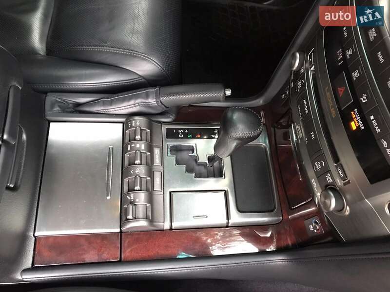 Позашляховик / Кросовер Lexus LX 2011 в Харкові
