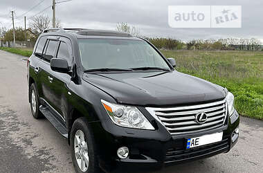 Lexus LX 2008