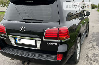 Позашляховик / Кросовер Lexus LX 2008 в Дніпрі