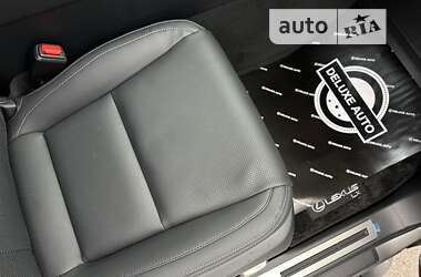 Внедорожник / Кроссовер Lexus LX 2023 в 