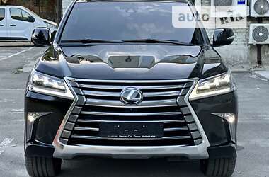 Внедорожник / Кроссовер Lexus LX 2017 в 