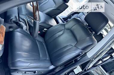 Внедорожник / Кроссовер Lexus LX 2017 в 