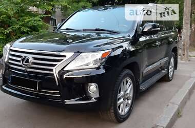 Lexus LX 2013