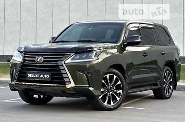 Внедорожник / Кроссовер Lexus LX 2021 в 
