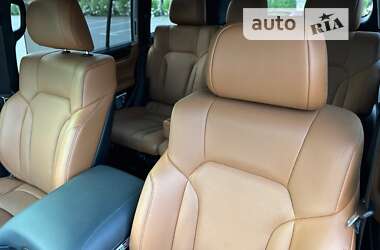 Внедорожник / Кроссовер Lexus LX 2021 в 