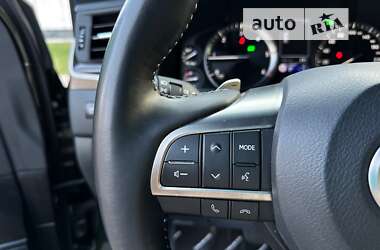 Внедорожник / Кроссовер Lexus LX 2021 в 