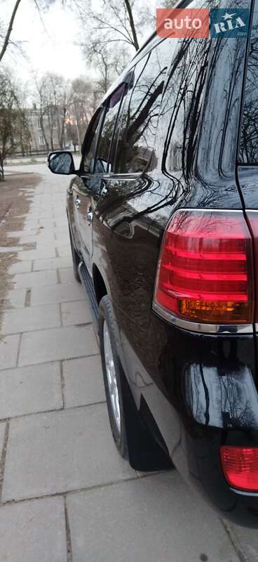 Позашляховик / Кросовер Lexus LX 2008 в Запоріжжі