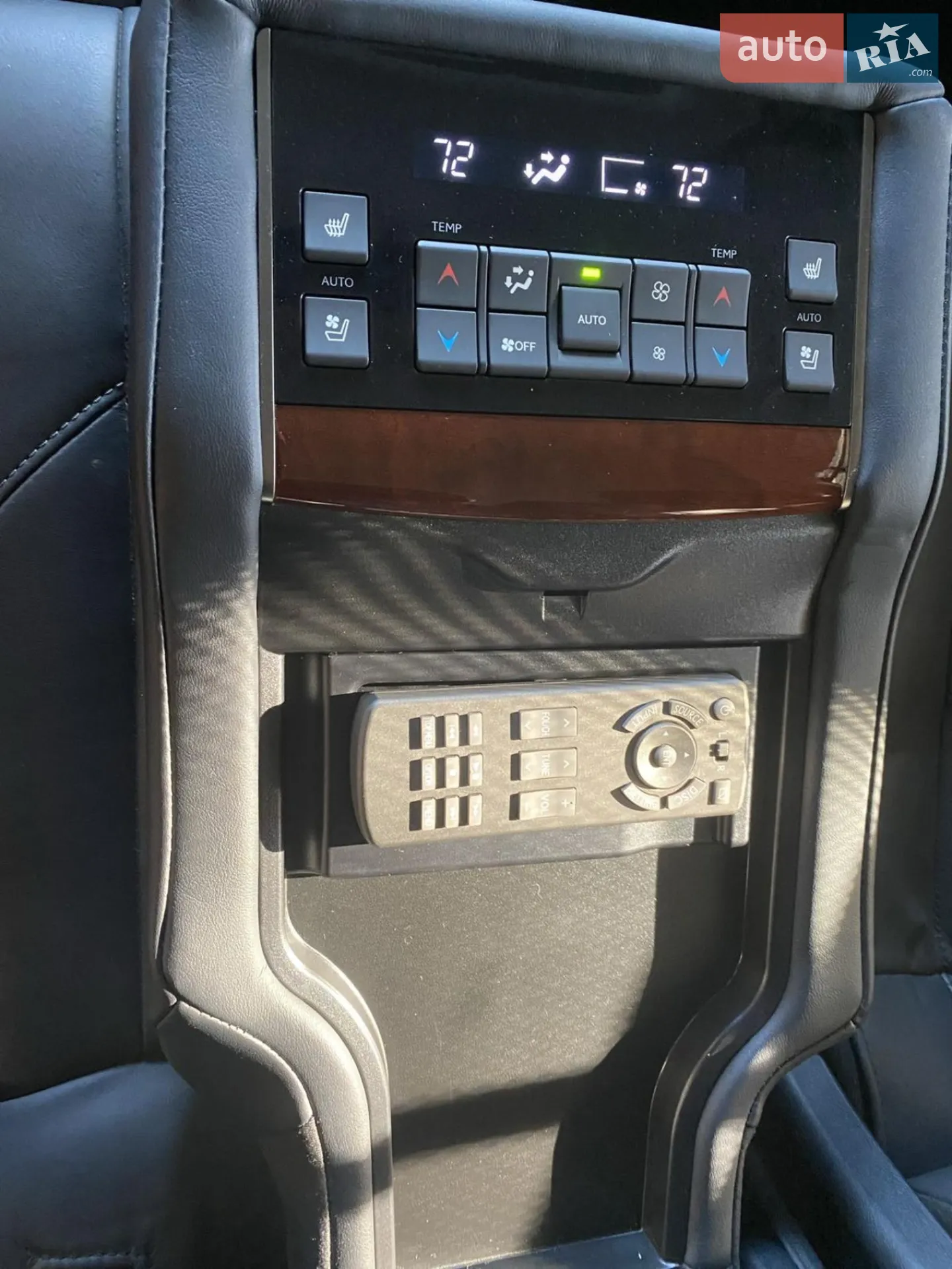 2018 Lexus LX - мініатюра 23