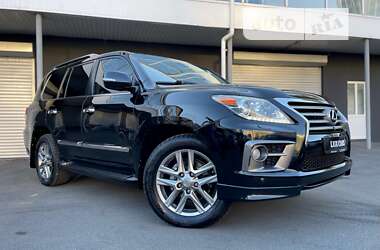 Внедорожник / Кроссовер Lexus LX 2013 в 