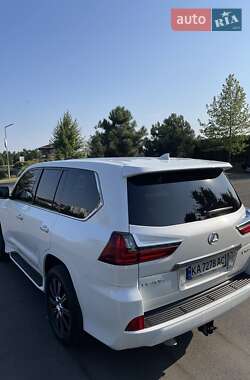 Внедорожник / Кроссовер Lexus LX 2017 в 