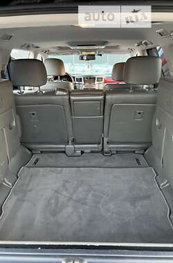 Внедорожник / Кроссовер Lexus LX 2007 в 
