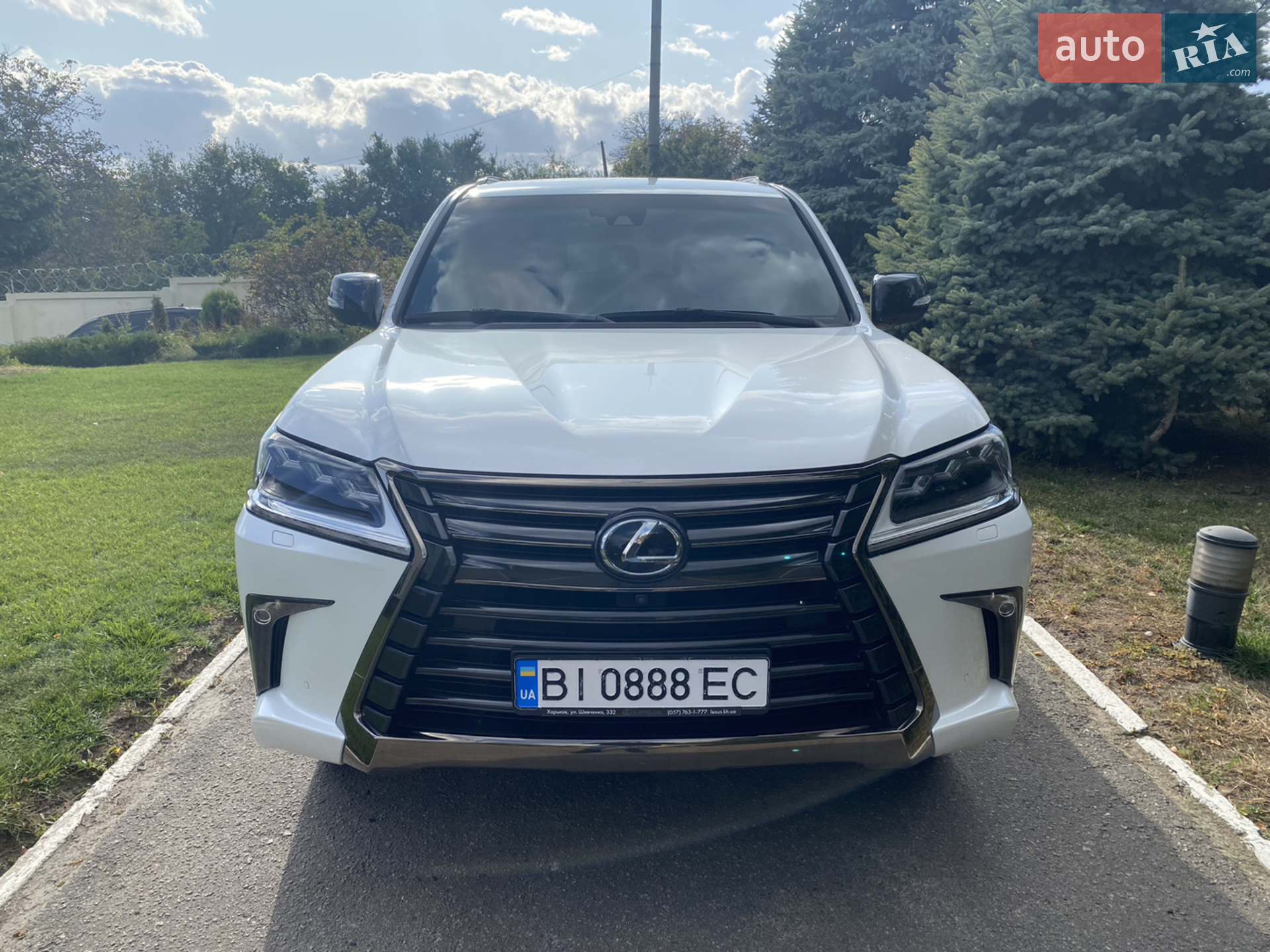 2019 Lexus LX - мініатюра 9