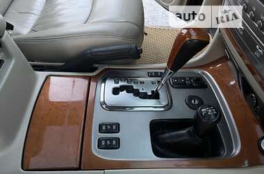 Внедорожник / Кроссовер Lexus LX 2005 в 