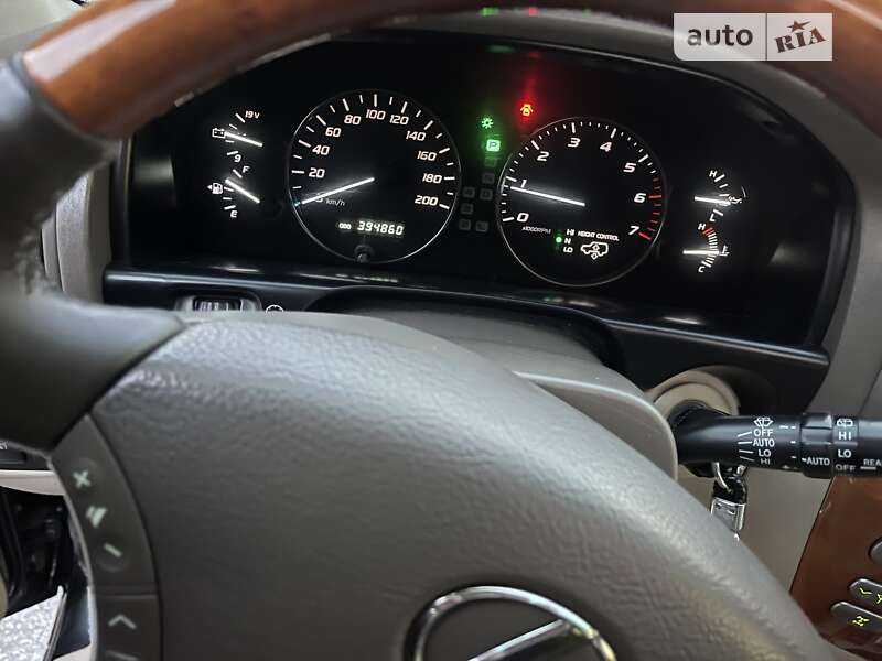 Позашляховик / Кросовер Lexus LX 2005 в Києві