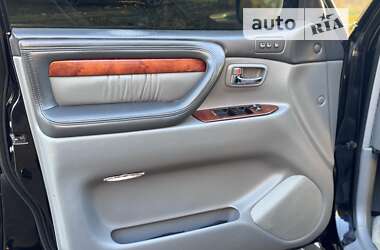 Внедорожник / Кроссовер Lexus LX 1999 в 