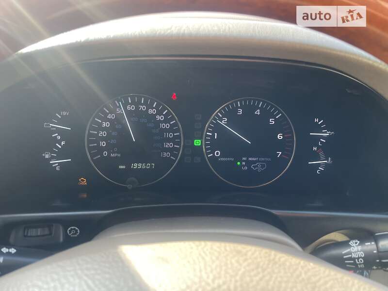 Внедорожник / Кроссовер Lexus LX 2005 в Луцке