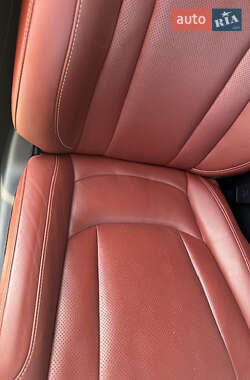 Внедорожник / Кроссовер Lexus LX 2019 в 