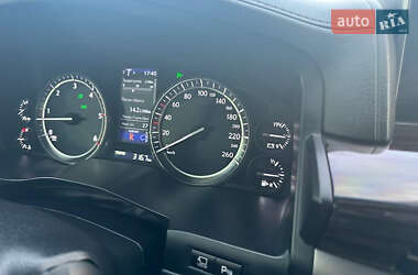 Внедорожник / Кроссовер Lexus LX 2019 в 